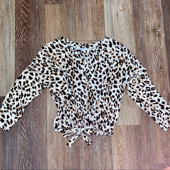 Secret Treasures Animal Print Drawstring Top - Picture 7 of 9